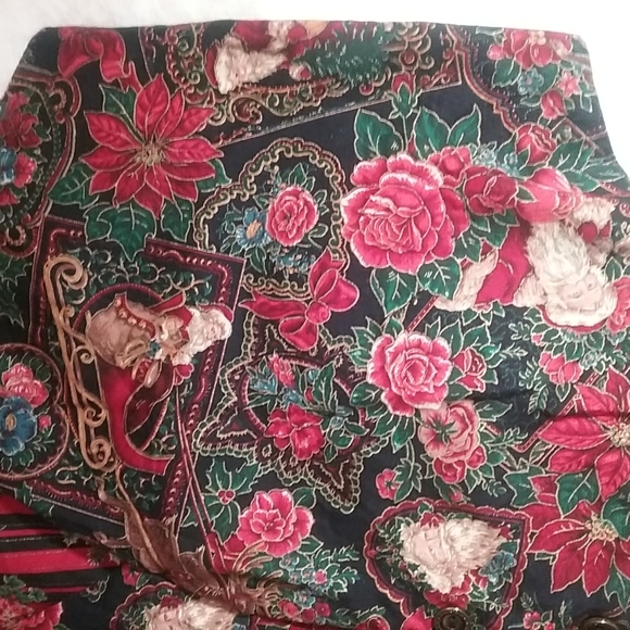 Holiday Festive Floral Red Christmas Reversible Vest - Picture 8 of 8